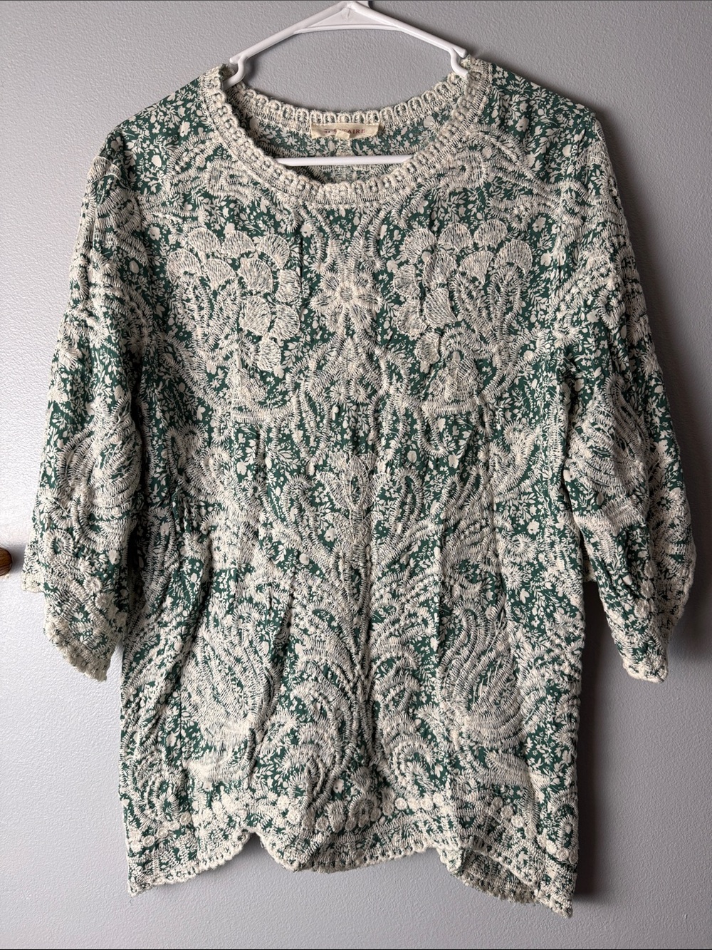 Solitaire Green and Cream Textured Crochet Tunic Top
